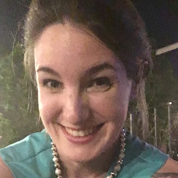 Meet your Posher, Robin - Picture 3 of 5